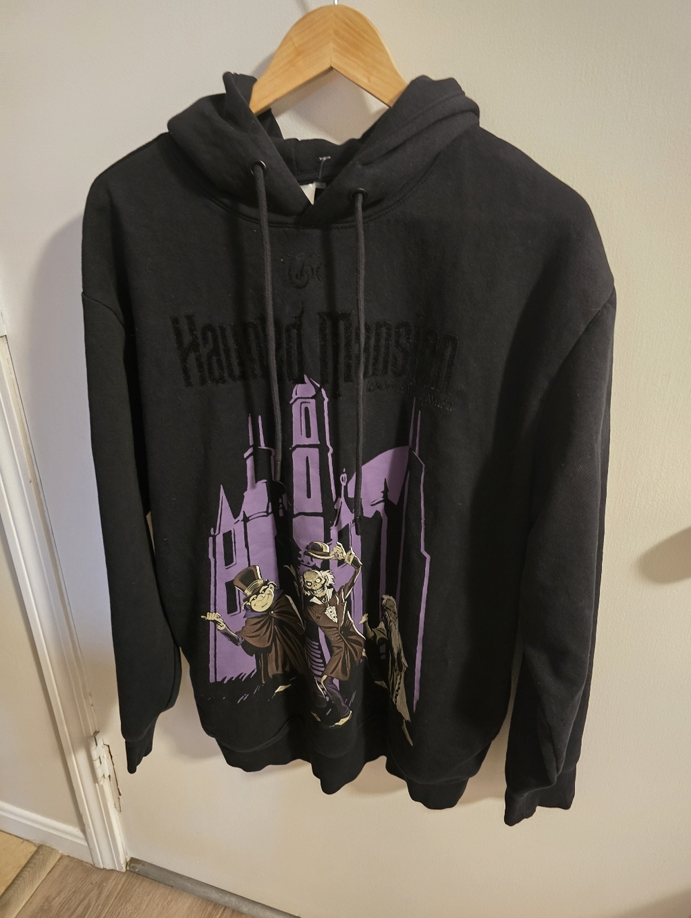 Large Haunted Mansion Walt Disney World Pullover Hoodie Sweatshirt Adult